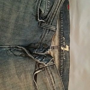 7 Capri jeans